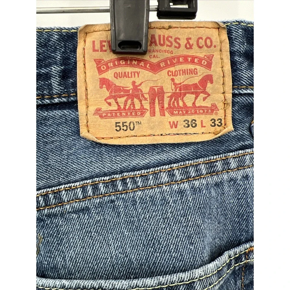 Levis 550 Relaxed Fit Medium Wash Distressed Denim Jeans Mens 36x33‎